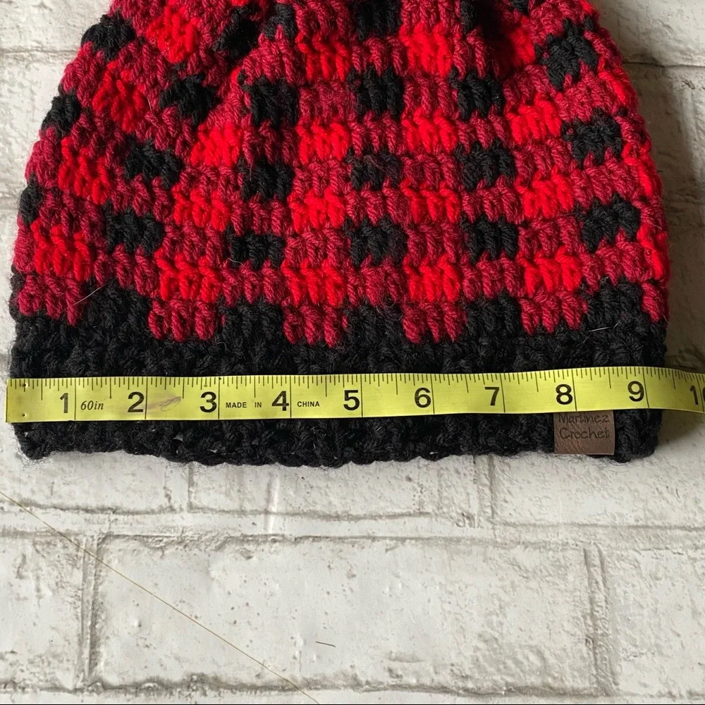 Crocheted Winter Hat‎
